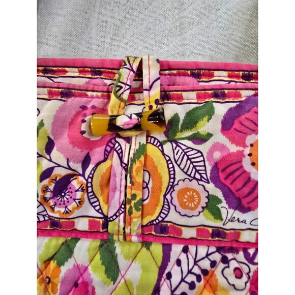 Vera Bradley 'Get Carried Away' large tote bag - Picture 2 of 9